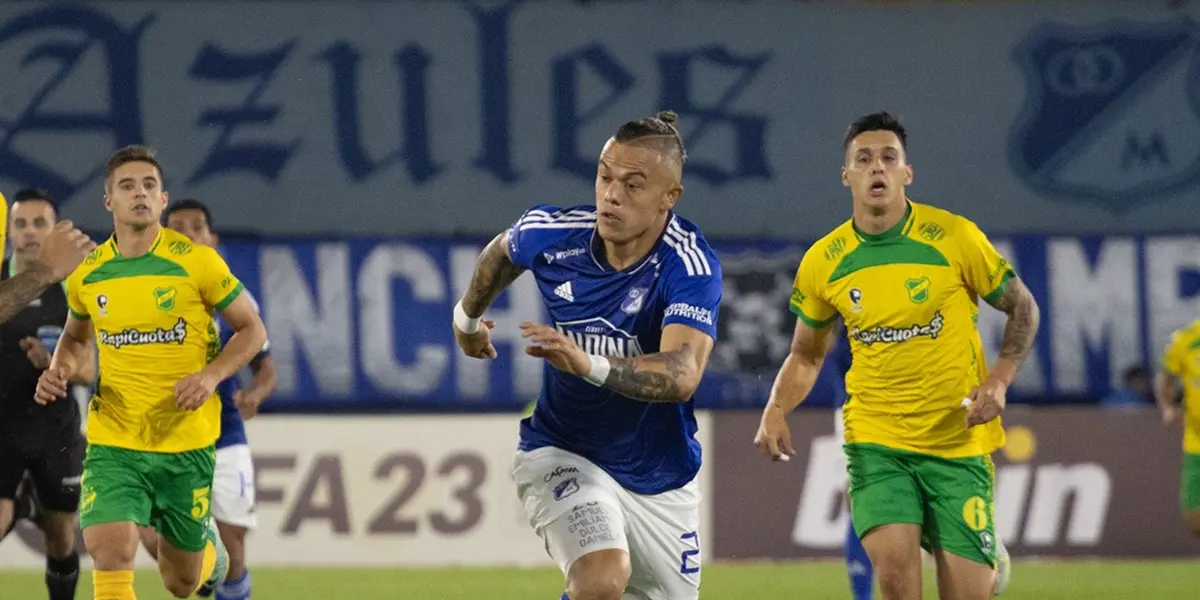 Aunque la posesión del balón ha sido mayoritariamente del equipo local, la visita ha sabido soportar las intenciones ofensivas.