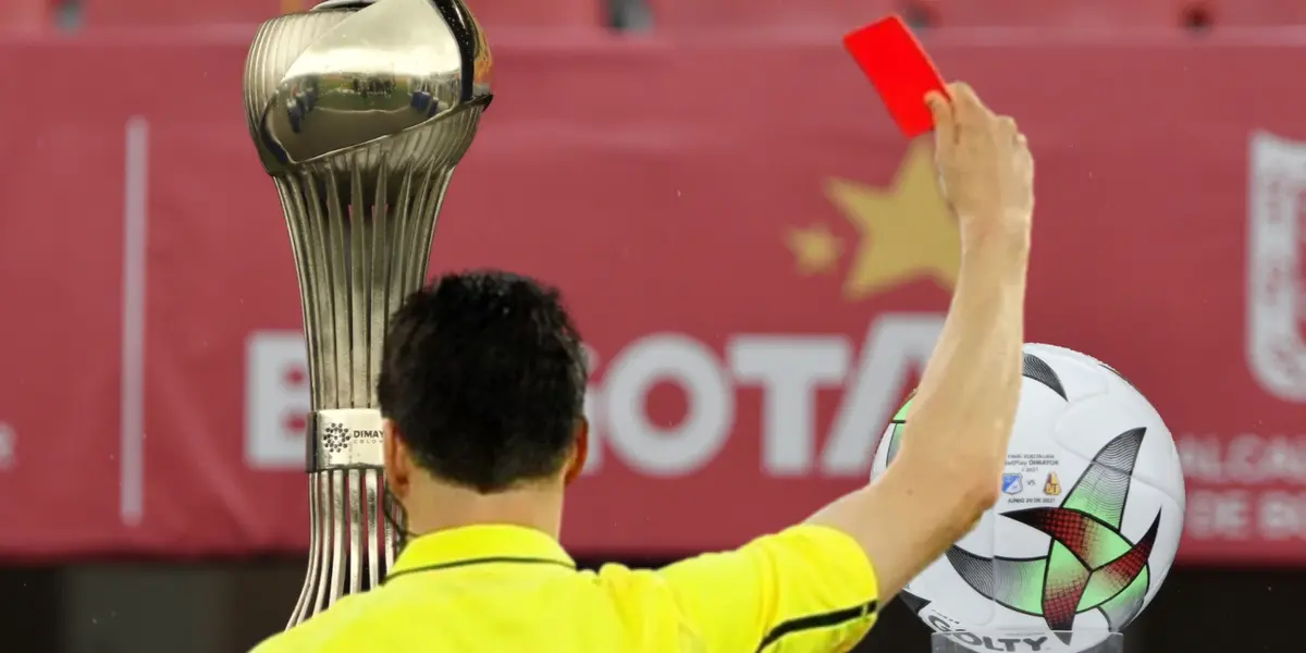 El arbitraje está en muy mal nivel. Foto de fondo tomada de El Espectador e imagen de La Razón.