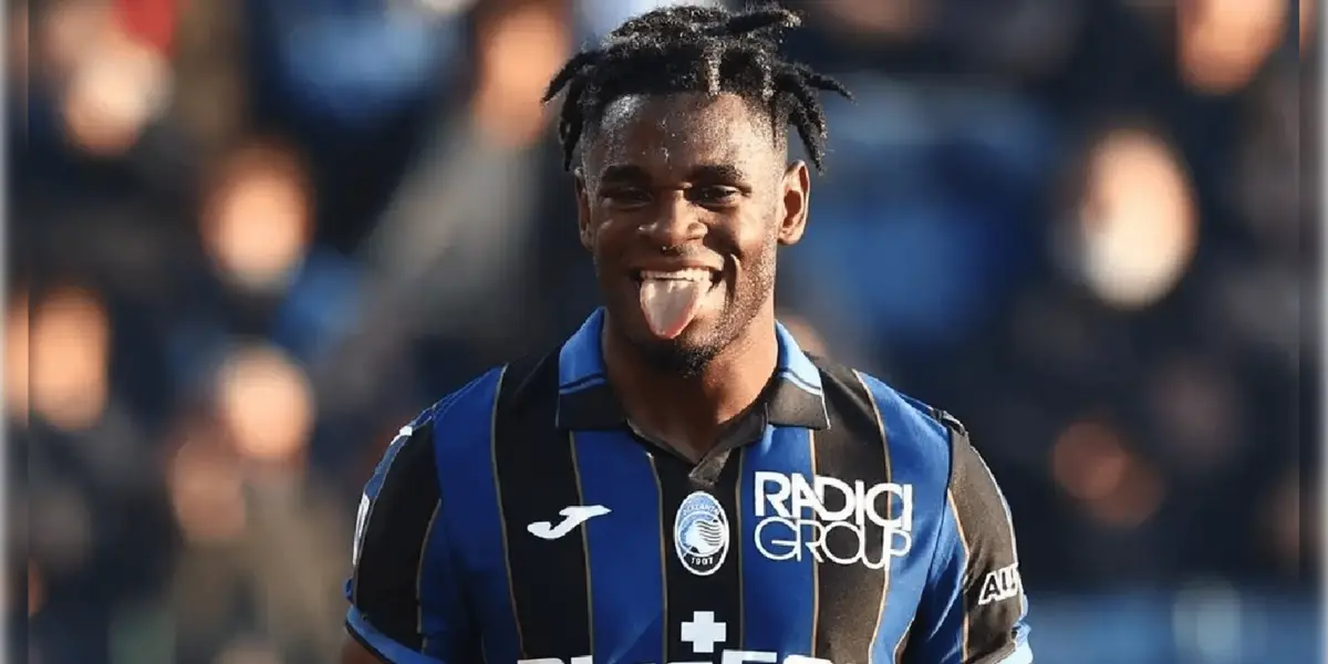 El atacante colombiano fue entrevistado por un medio deportivo en Italia