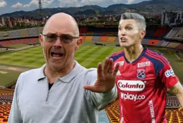 El capitán acompañó a su técnico en la conferencia de prensa luego de perder la final.