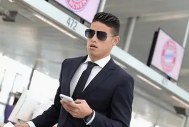 El colombiano asistió en el último compromiso del club griego y ahora se unirá a la Selección Colombia.