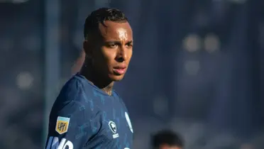 El colombiano volvió a ser noticia en Argentina, pero esta vez por un gesto lleno de humanidad. Foto: Independiente Rivadavia Oficial