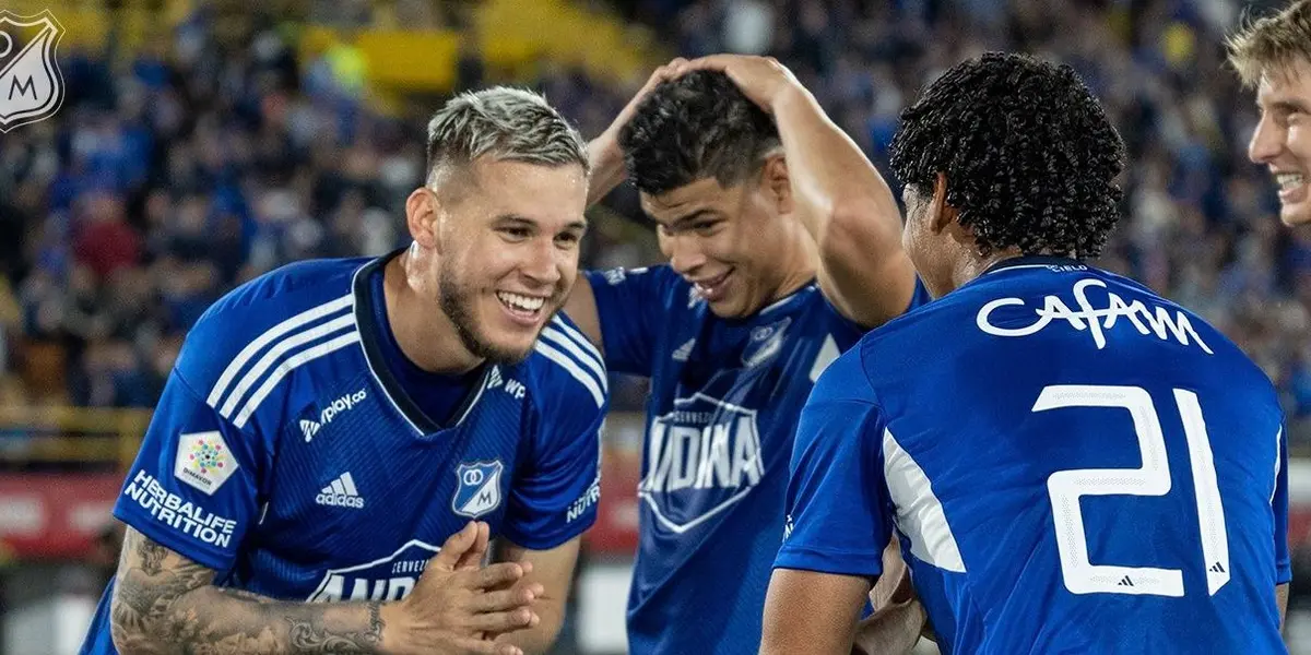 El defensor costarricense fue la gran figura del compromiso tras marcar un doblete y salvar su arco en un par de ocasiones.