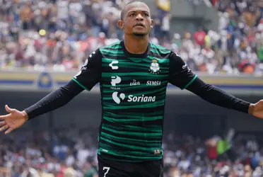 El delantero colombiano marcó su gol número 12 en la temporada.