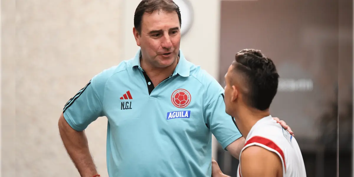 El entrenador ha dirigido cuatro partidos amistosos.