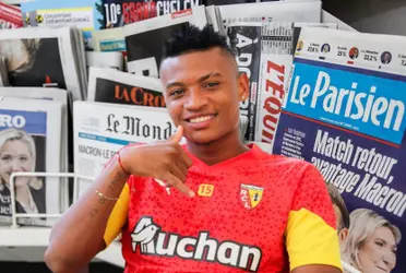 El futbolista espera ganarse rápidamente un puesto en la formación titular del club francés.