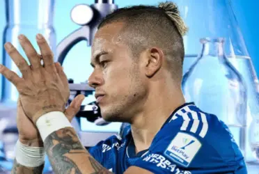 El goleador de Millonarios aprovechó el engaño que le hicieron al arquero para marcarle a su propio palo.