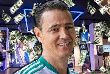 El juez colombiano recibirá un gran sueldo por arbitrar el partido más importente del año en el continente.