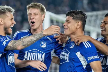 El trámite del juego se vio afectado por un torrencial aguacero que obligó a detener parcialmente el partido por Copa Sudamericana ante Peñarol.