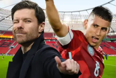 El volante colombiano busca ganarse un puesto en la titular del club alemán.