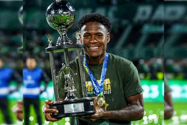 El volante verdolaga de 22 años recibió su primer llamado al combinado nacional.