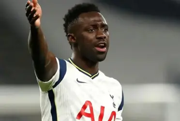 En el último partido contra Bournemouth, el técnico interino Cristian Stellini lo sacó del campo a los 23 minutos y lo expuso ante una afición que lo criticó fuertemente.