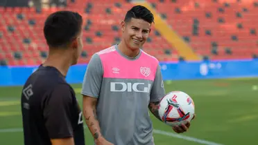 Iñigo Pérez y James Rodríguez Foto: Rayo Vallecano