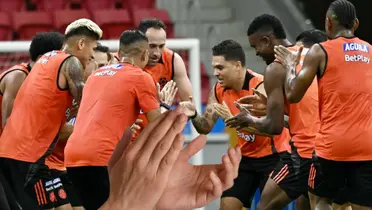 La Selección Colombia y la leyenda que se rindió ante uno de nuestros cracks Foto: FCF, Pexels