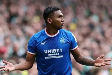 Michael Beale habló del frente colombiano antes del clásico escocés contra el Celtic y compartió detalles sobre su relación con el jugador.