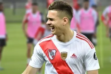 Rafael Santos Borré, delantero colombiano.