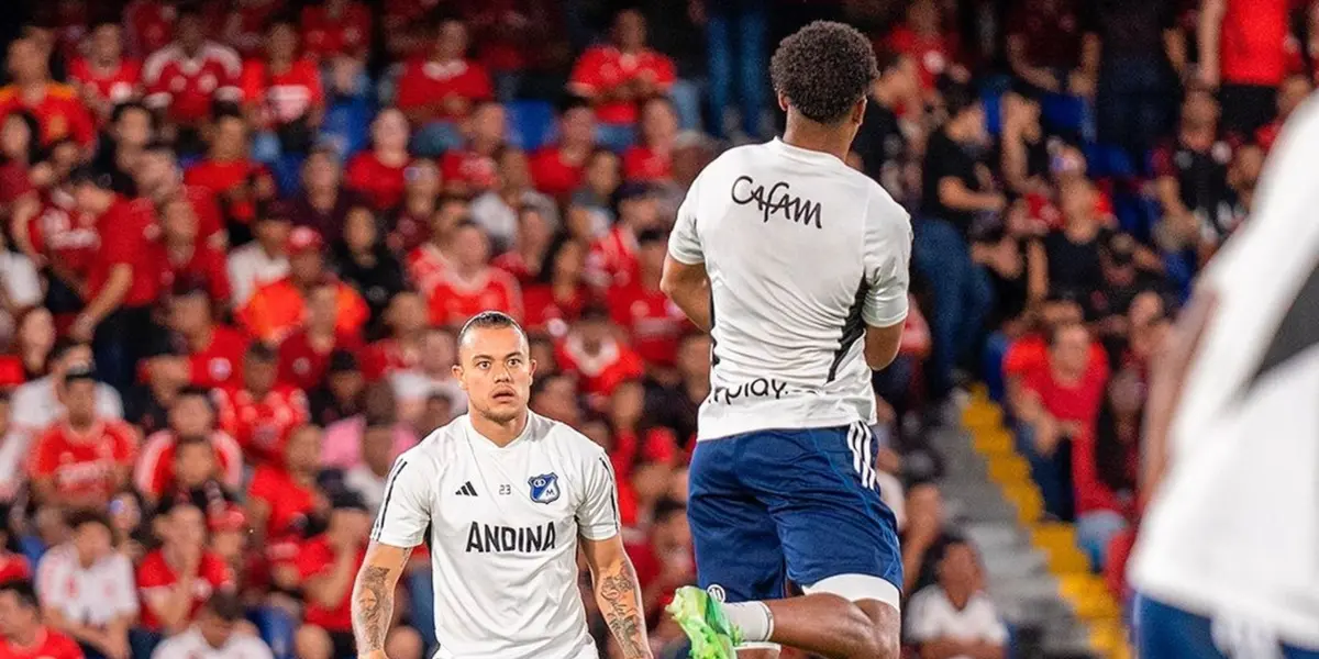 Román en el ojo del huracán. Foto: Instagram