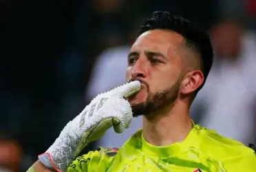 Si bien los goleadores suelen llevarse la atención y los aplausos, en esta ocasión fue diferente, ya que el portero colombiano se llevó los elogios y las miradas.